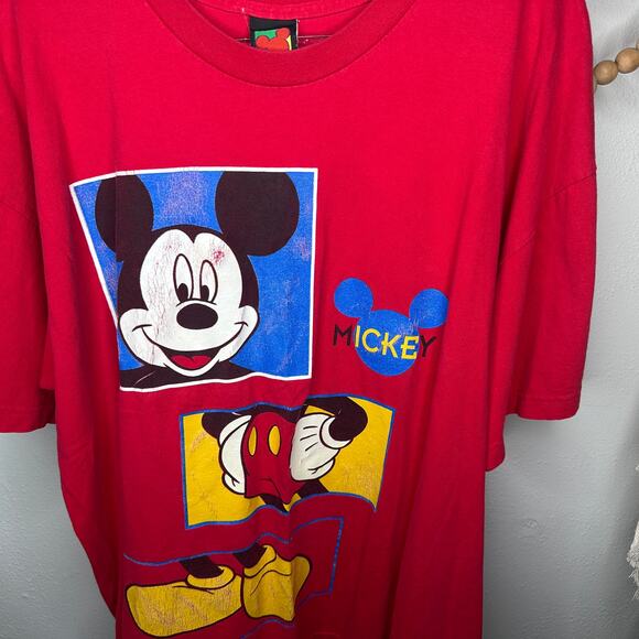 Vintage Disney Mickey Mouse Red Graphic T - Picture 2 of 5